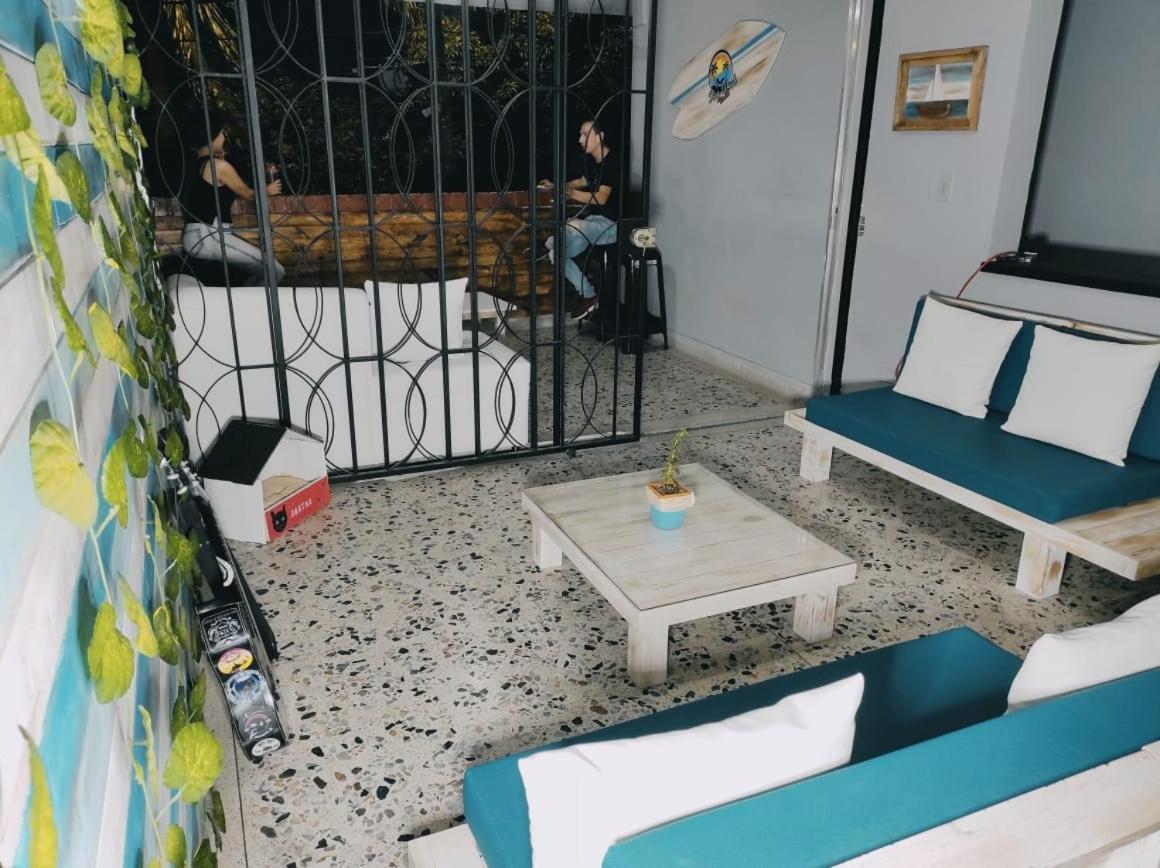 Key West Hostel Medellín Zewnętrze zdjęcie