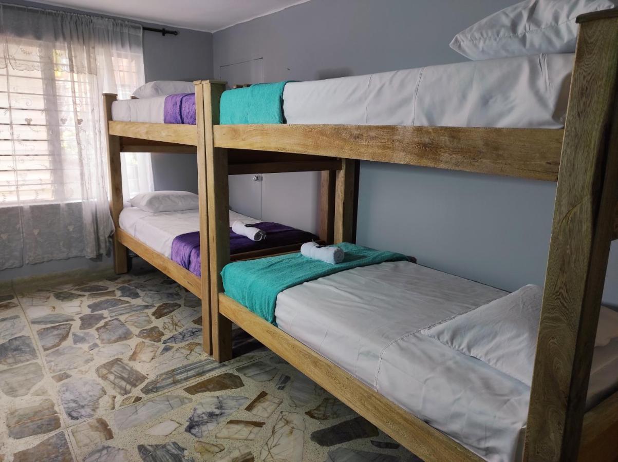 Key West Hostel Medellín Zewnętrze zdjęcie